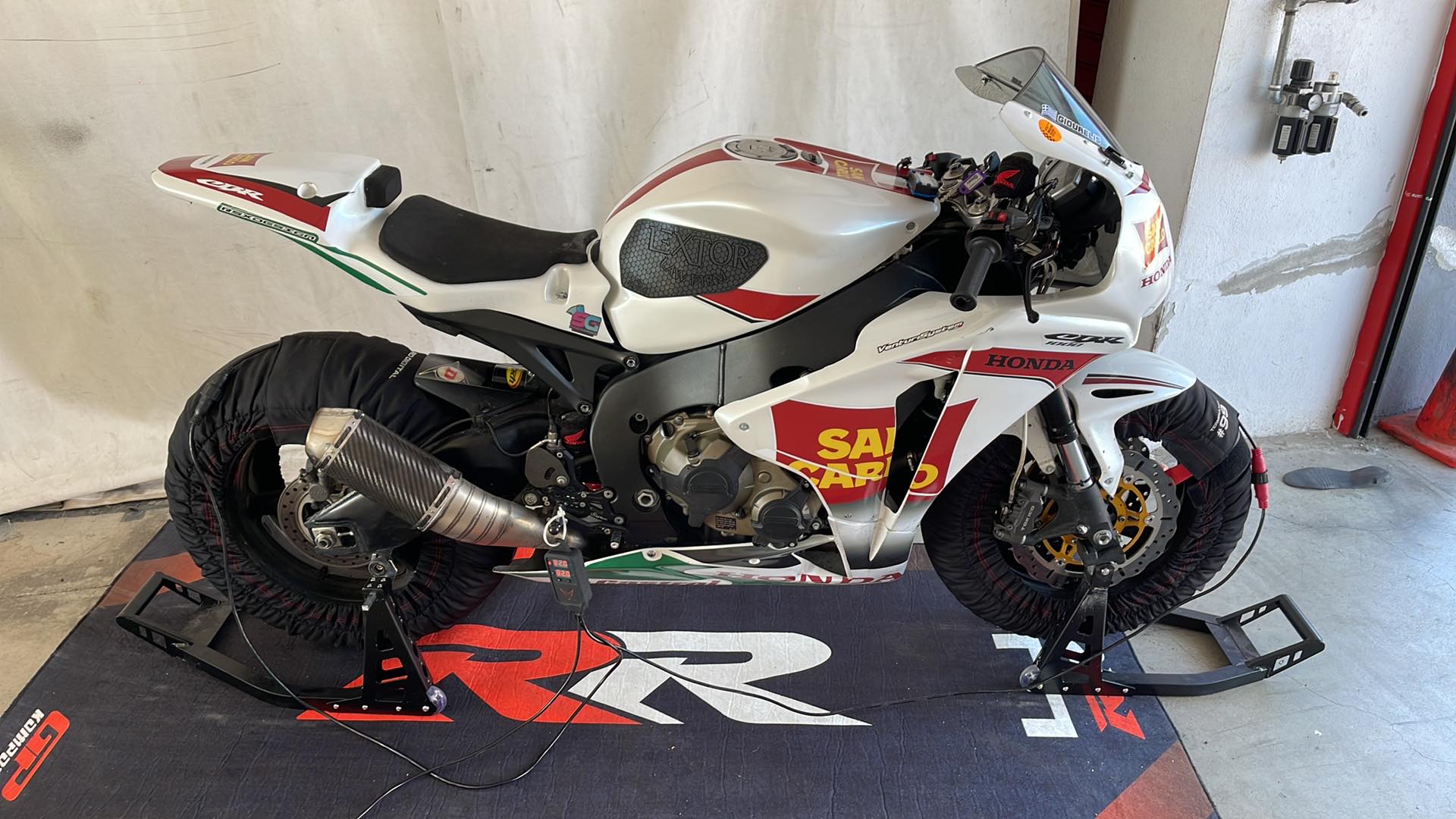 452450926_806319511693563_6224294992191324785_n