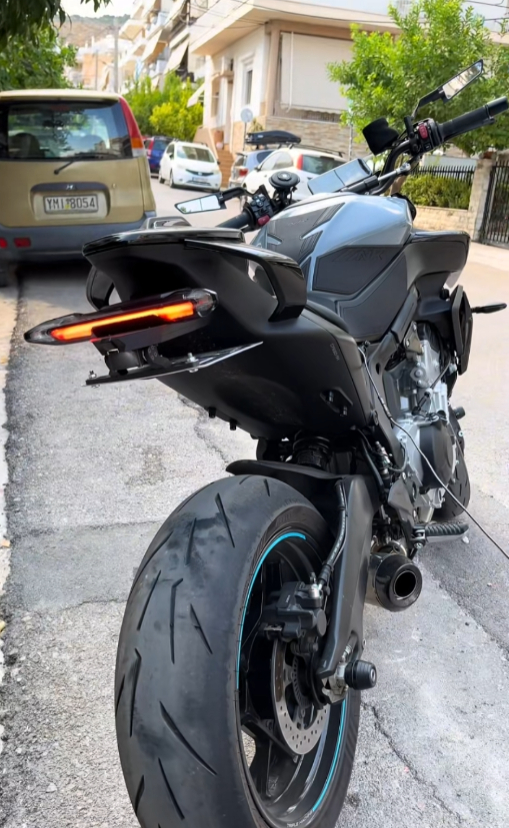 {5800F387-8F80-4F8F-8C91-6E93F336C259}(4) Βάση Πινακίδας CFMOTO 675SR-R / 675NK The Mechanix