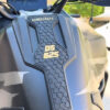 Voge DS625X-DS525X Tankpad Set Αντιολισθητικά αυτοκόλλητα ντεπόζιτου Μαύρο - Χρυσό
