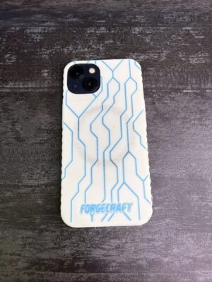 Custom θήκη iPhone 13 Circuit Flow, λευκή με γαλάζιο σχέδιο, πίσω όψη
