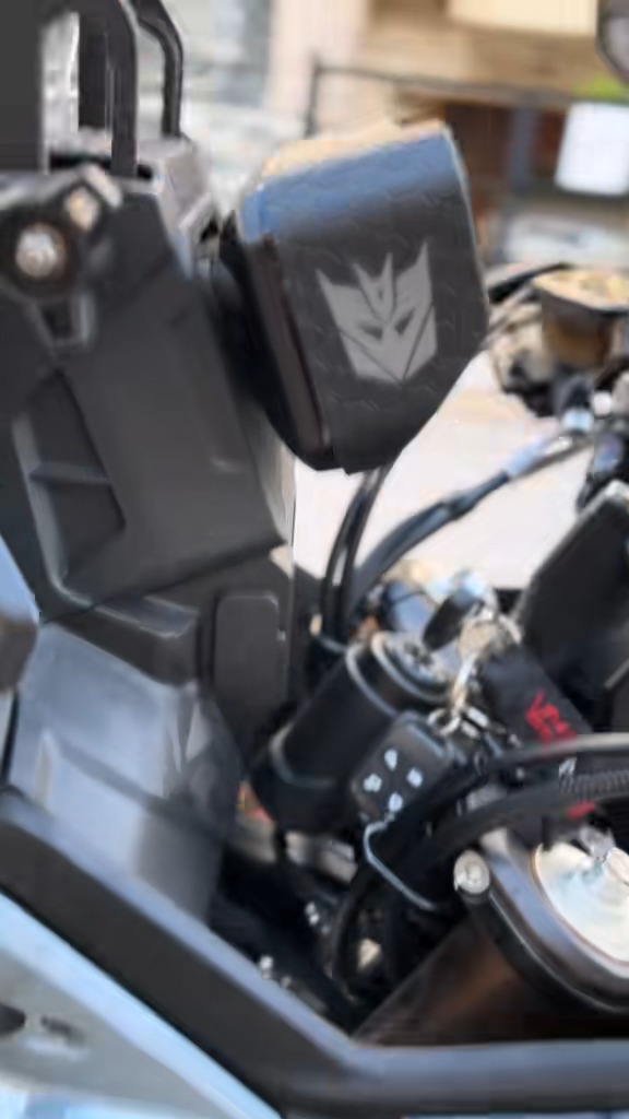 Σκίαστρο Οθόνης CFMoto 450MT – Decepticons, Μαύρο / Γκρι – Forgecraft