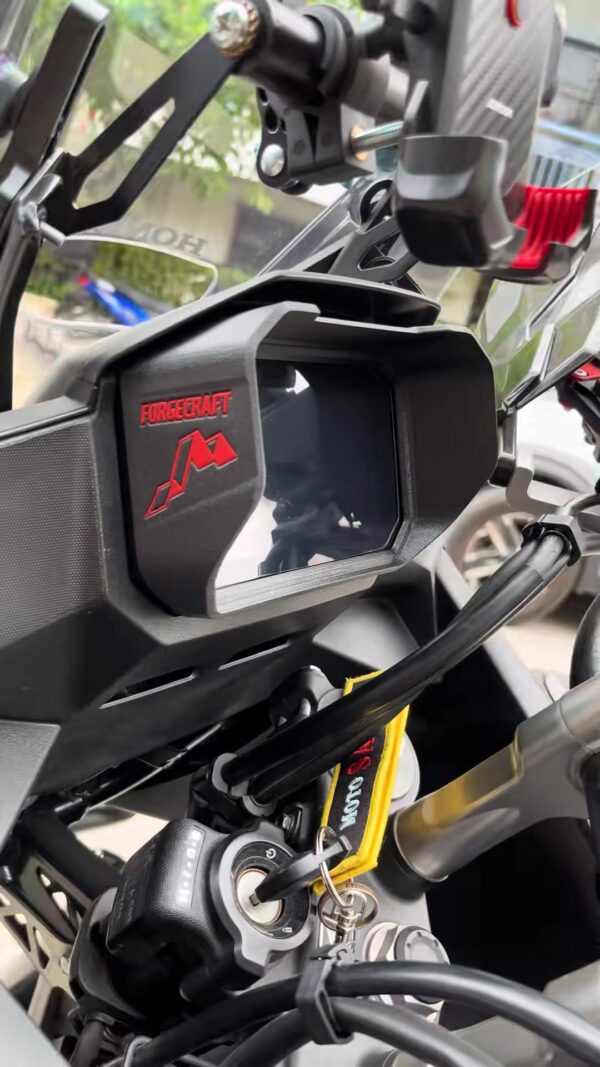 Σκίαστρο Οθόνης Honda Transalp 750 – Μαύρο / Κόκκινο – φωτογραφία 2