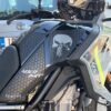 Tankpad Set CFMoto 450MT – Punisher, Μαύρο / Γκρι 2 Tankpad Set CFMoto 450MT – Punisher, Μαύρο / Γκρι – φωτογραφία 2