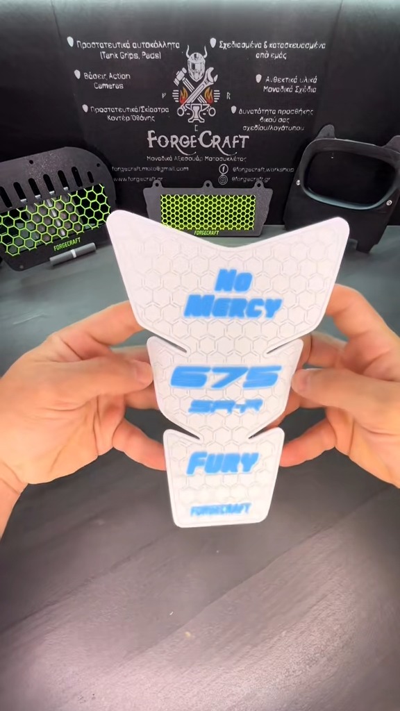 tankpad-cfmoto-675srr-no-mercy-white-blue-2 Tankpad Set CFMoto 675SR-R – No Mercy, Λευκό / Γαλάζιο – εικόνα 2