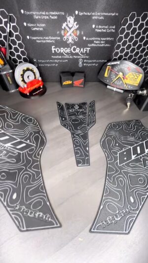 Tankpad Set CFMoto 800MT – Cartographer, Μαύρο / Λευκό – Forgecraft