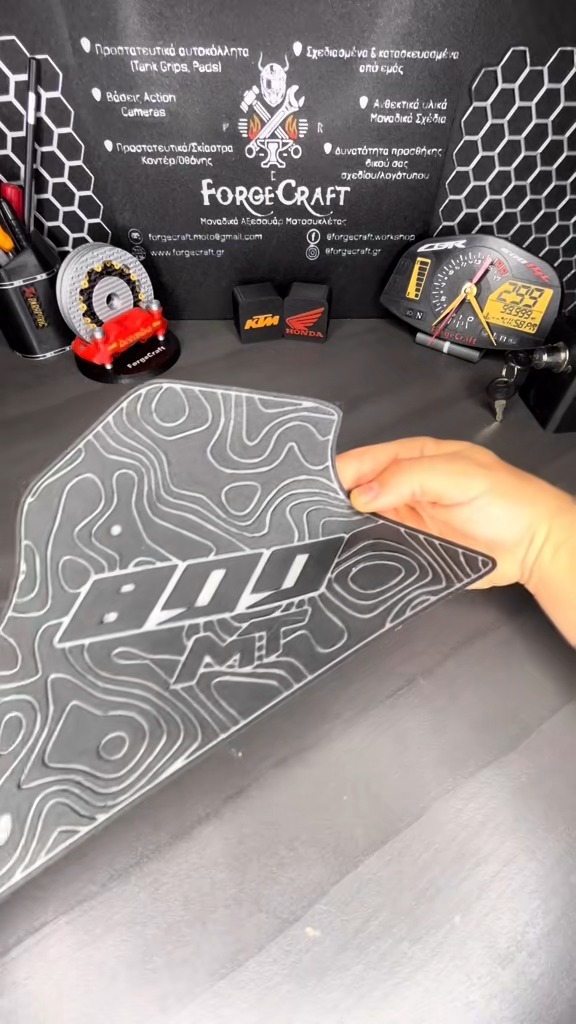 Tankpad Set CFMoto 800MT – Cartographer, Μαύρο / Λευκό – εικόνα 2