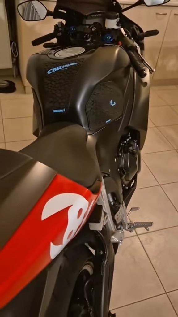 Tankpad Set Honda CBR600RR – Night Fury, Μαύρο / Γαλάζιο – εικόνα 9