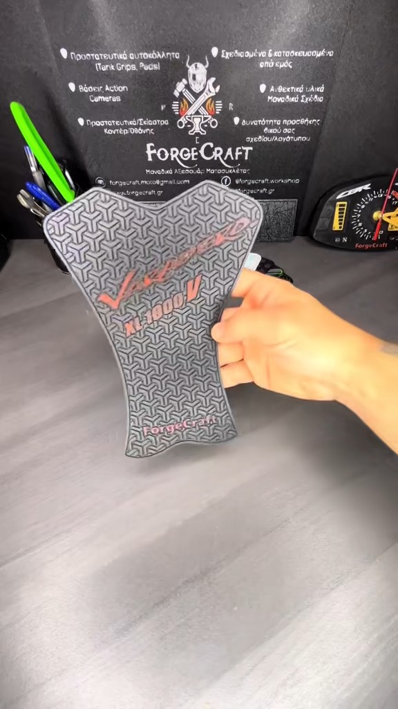 Tankpad Set Honda Varadero 1000 – Trinity, Μαύρο / Κόκκινο – εικόνα 2