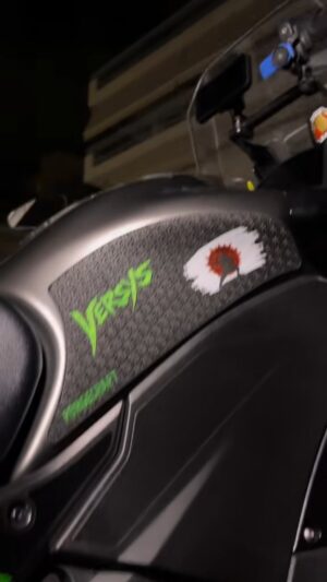 Tankpad Set Kawasaki Versys 1000 – Μαύρο / Πράσινο / Λευκό / Κόκκινο – Forgecraft